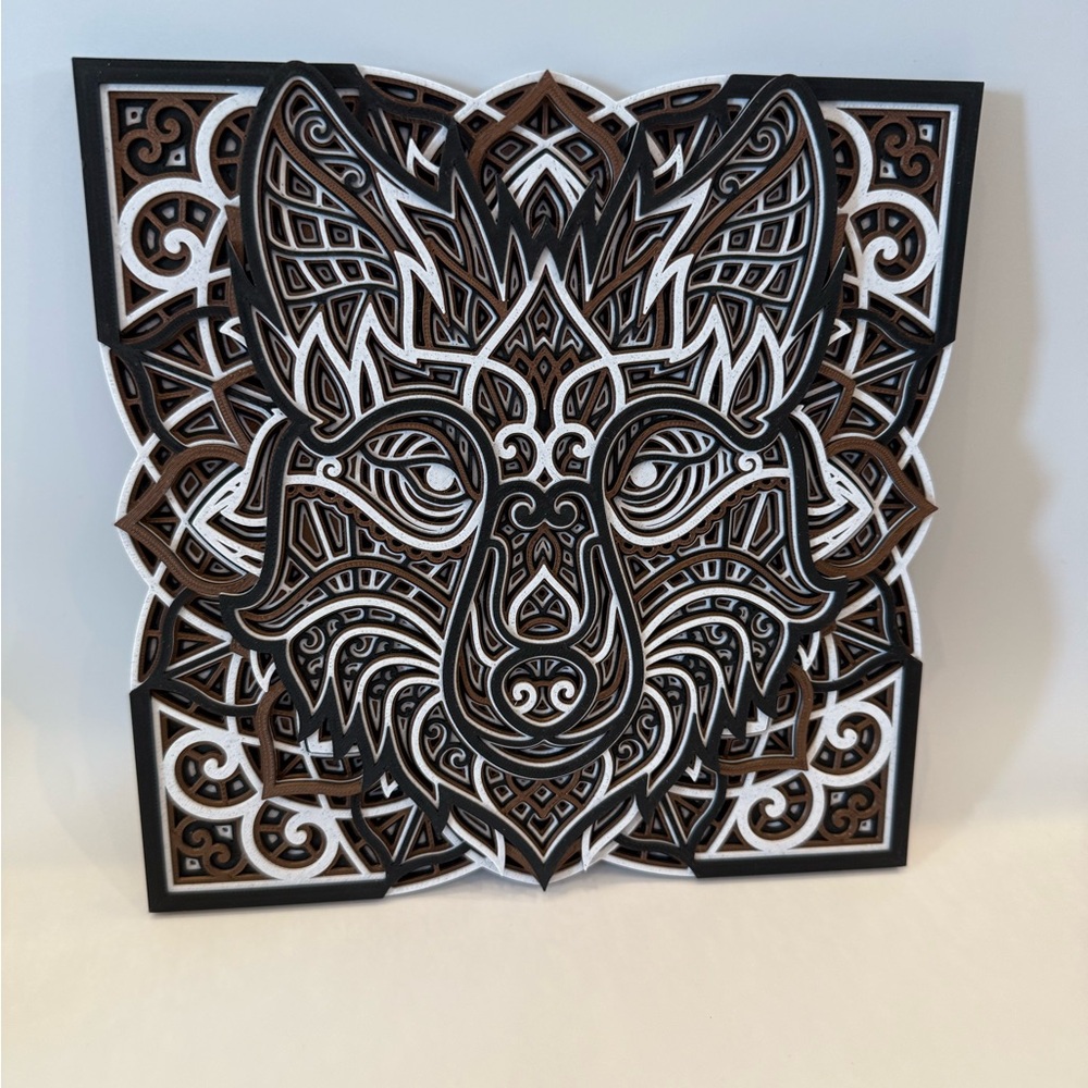Intricate 3D Printed Wolf Design Art by Print Dojo